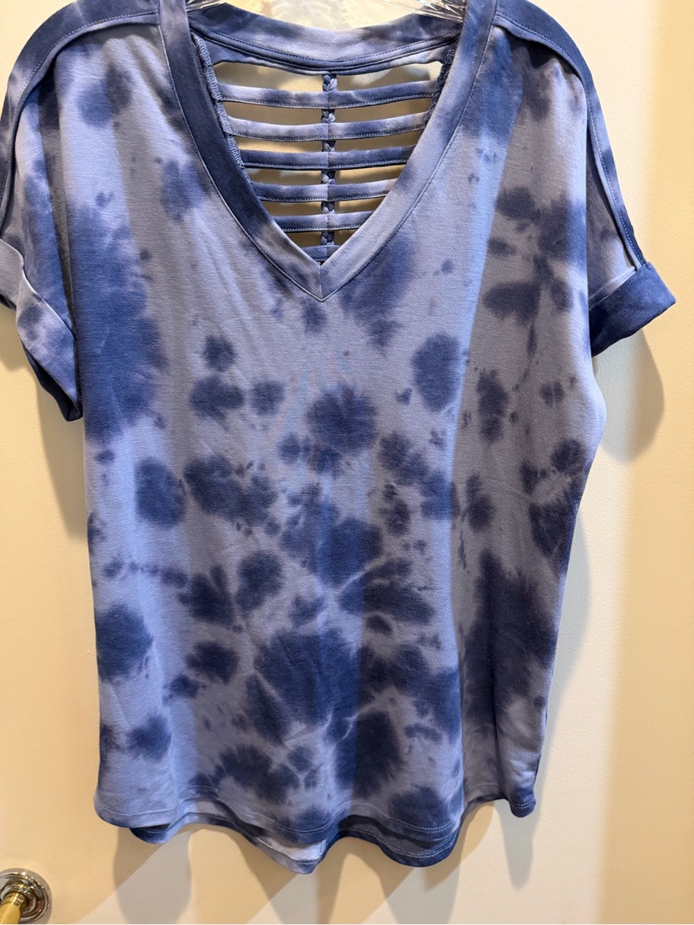 Cupio Blue Tie-Dye V-Neck Tee with Ladder Back